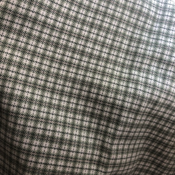 brandy Melville green plaid skirt - Picture 3 of 3